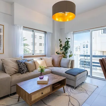 Elegant * نيقوسيا